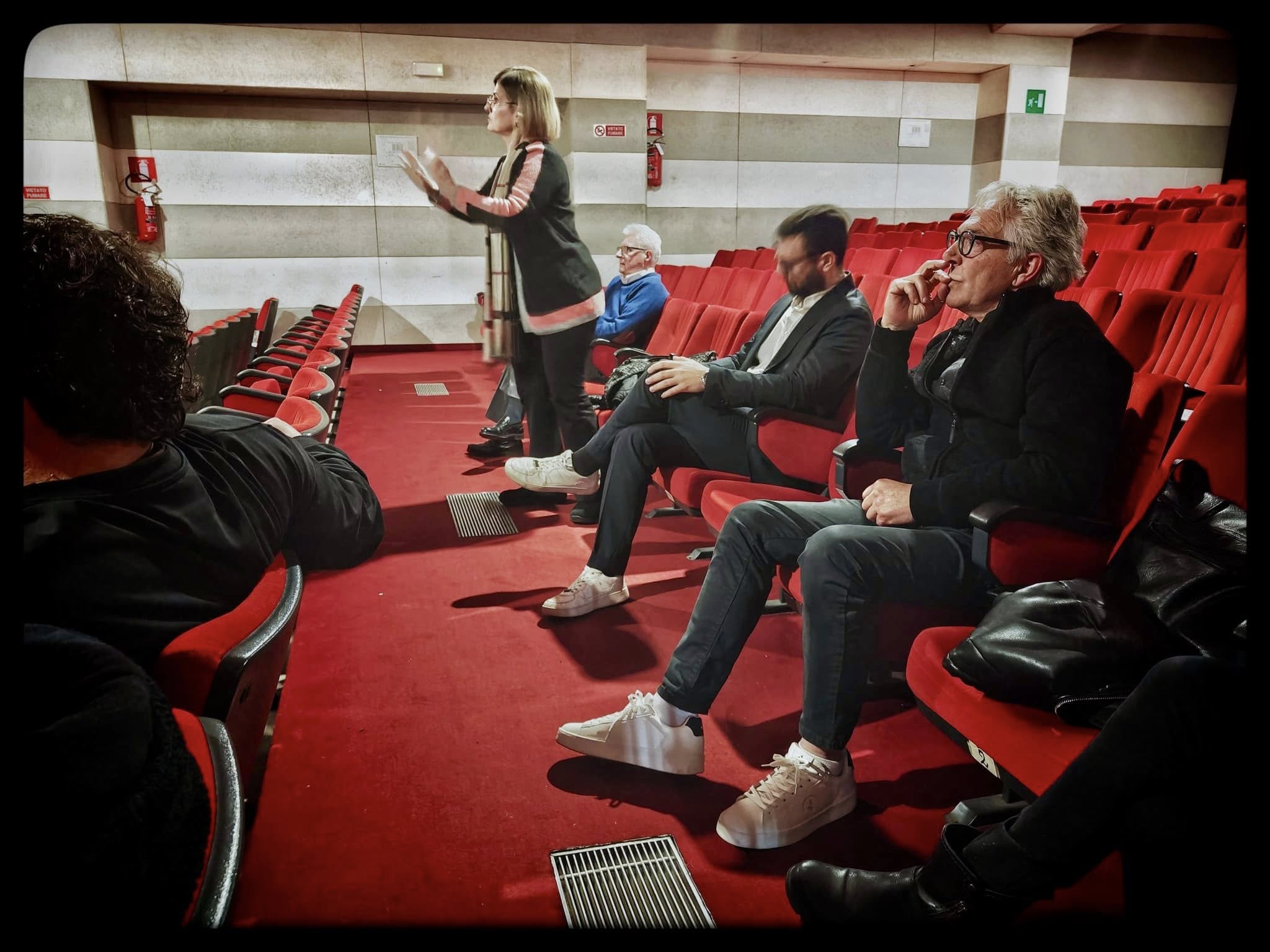 Una Giornata nel Cuore della Canzone Romana: Masterclass e Concerto al Teatro in Portico